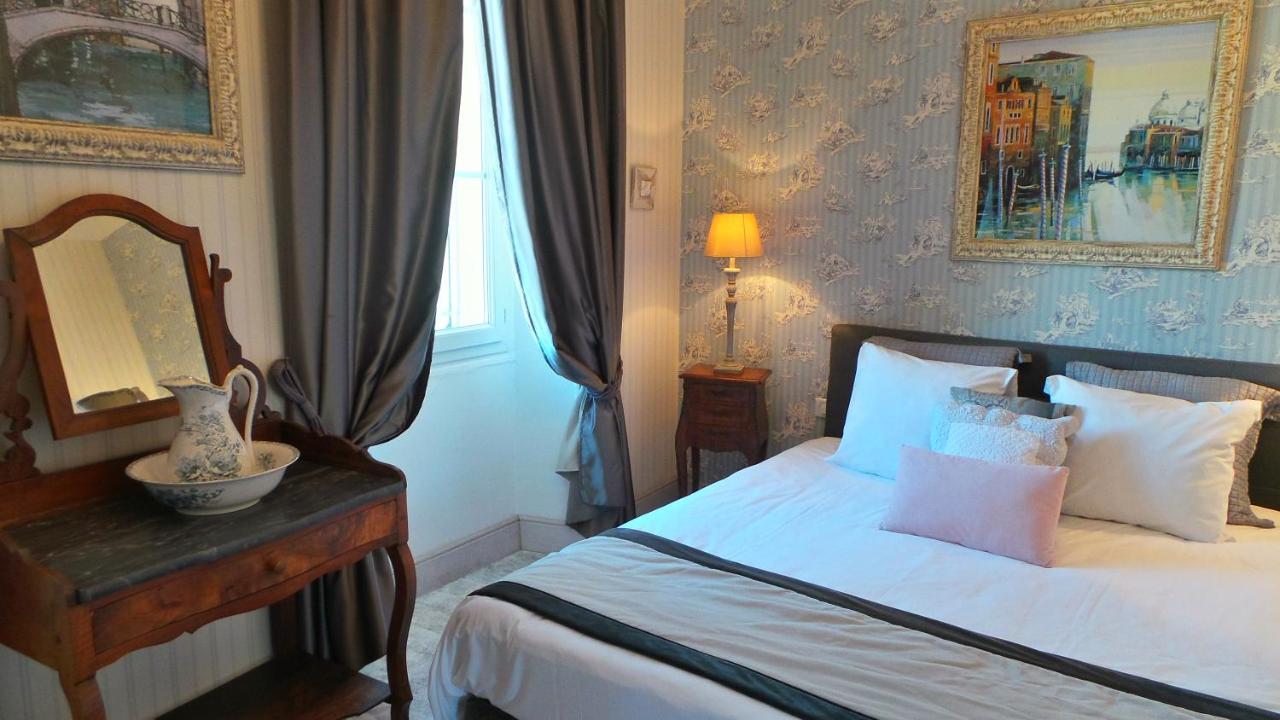 Hotel Relais Du Postillon Antibes Zewnętrze zdjęcie