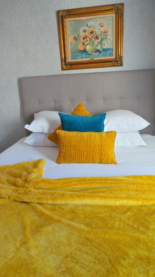 Hotel Relais Du Postillon Antibes Zewnętrze zdjęcie