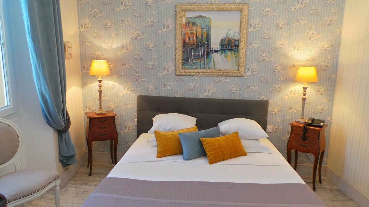 Hotel Relais Du Postillon Antibes Zewnętrze zdjęcie